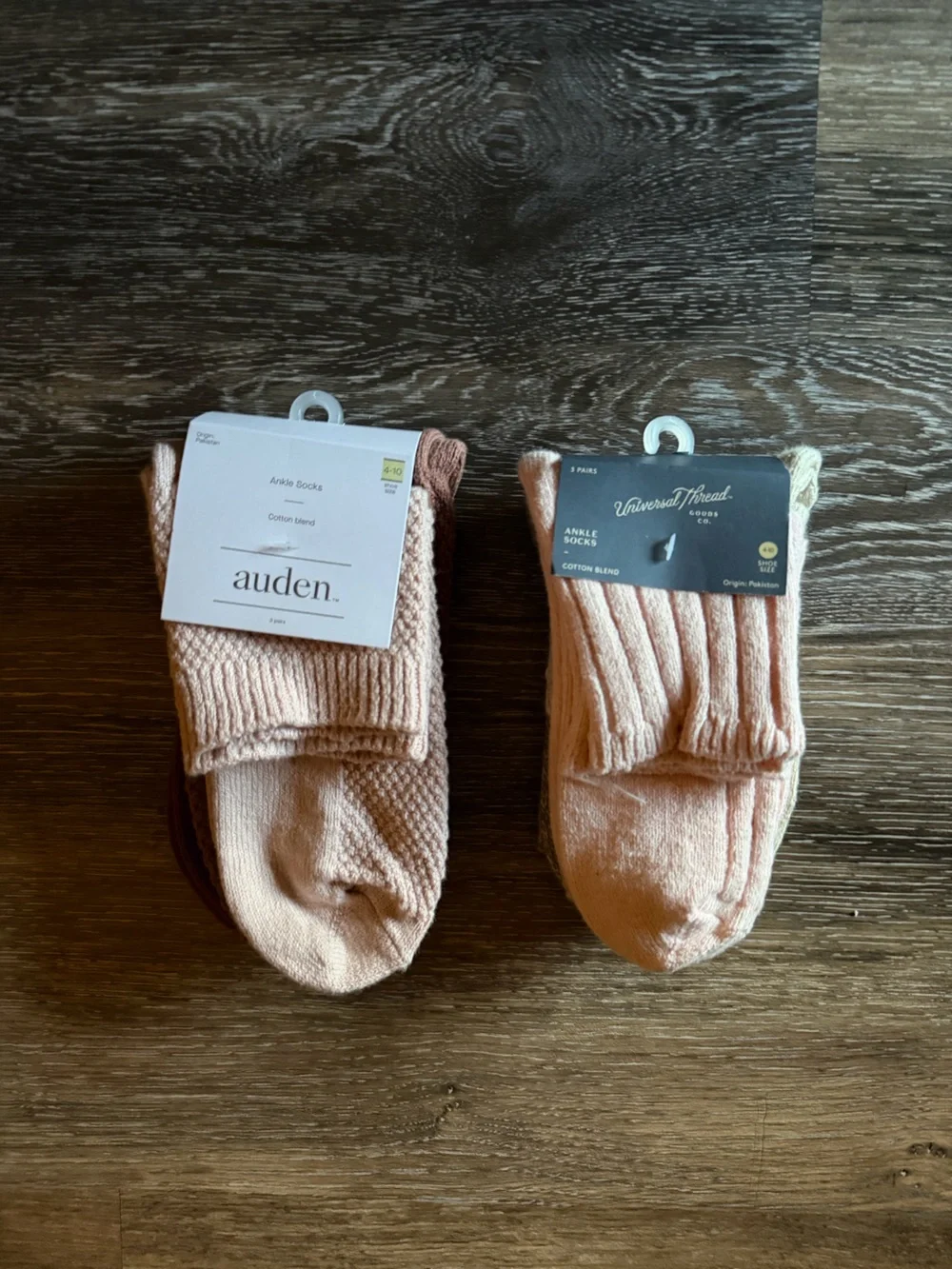 Woman’s Ankle Socks 4-10 Universal Thread & Auden